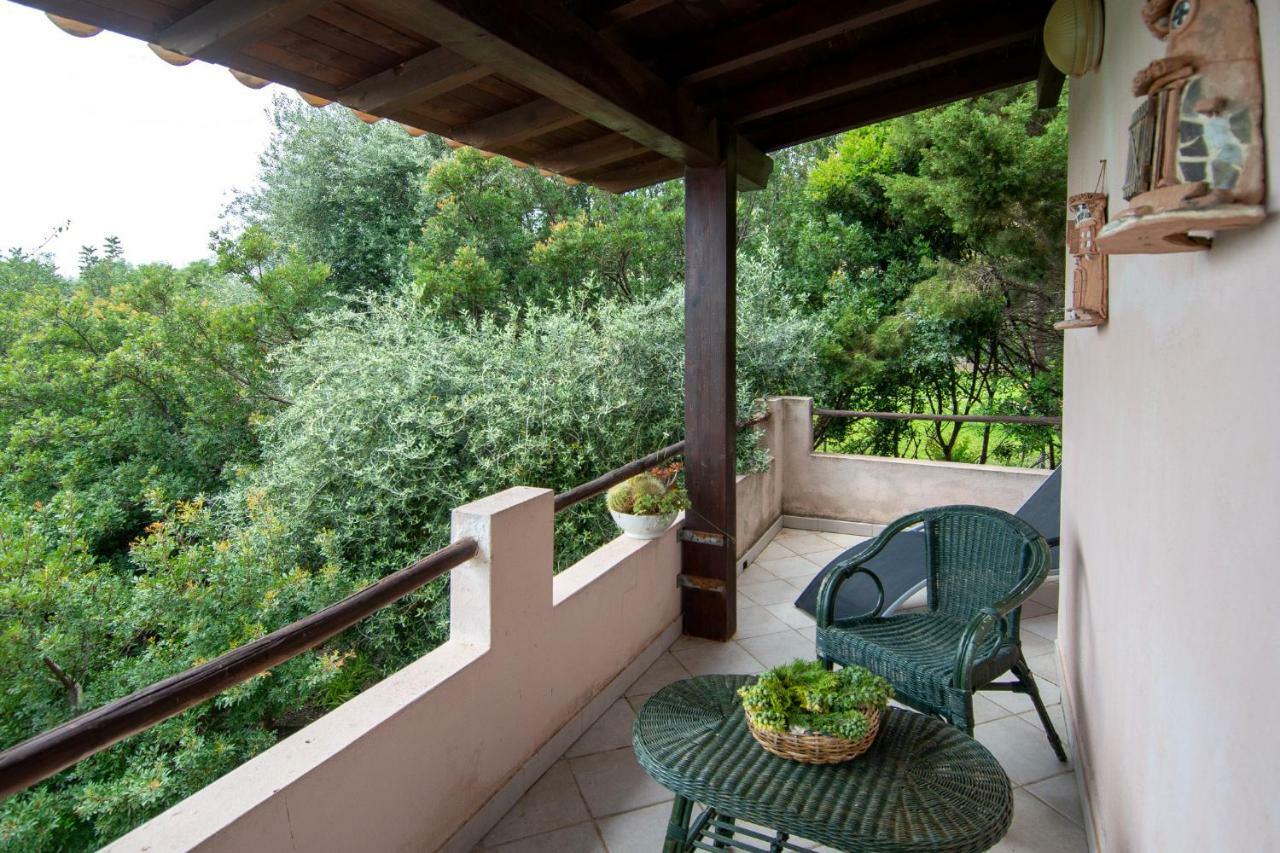 Rosa Holiday Home วิลลัสซีมีอุส ภายนอก รูปภาพ