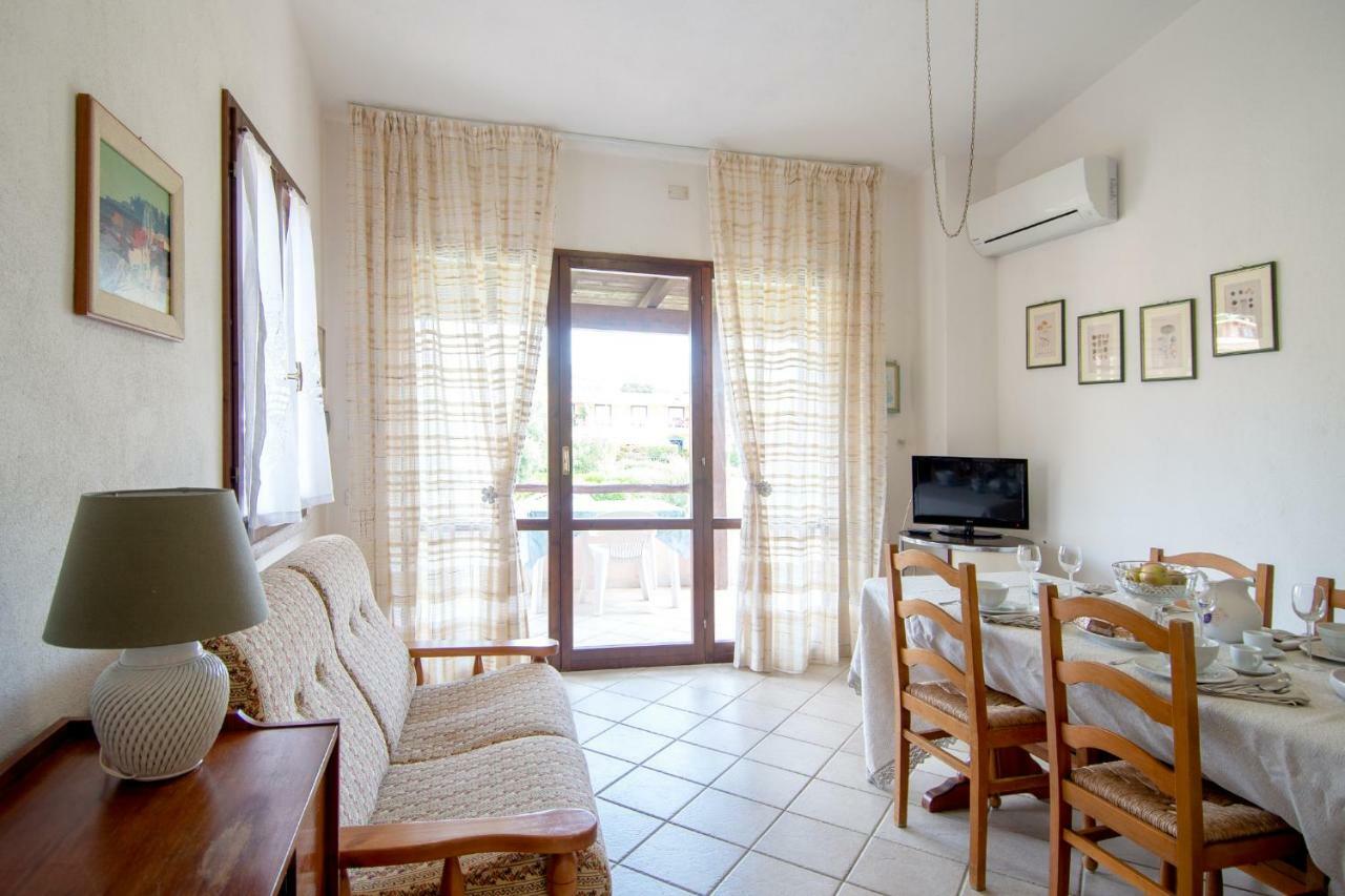 Rosa Holiday Home วิลลัสซีมีอุส ภายนอก รูปภาพ