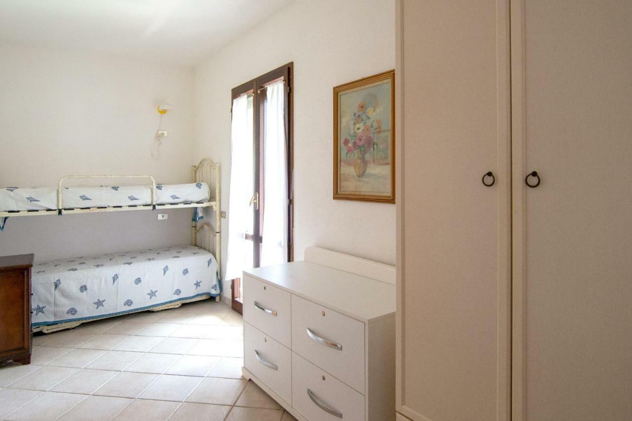 Rosa Holiday Home วิลลัสซีมีอุส ภายนอก รูปภาพ