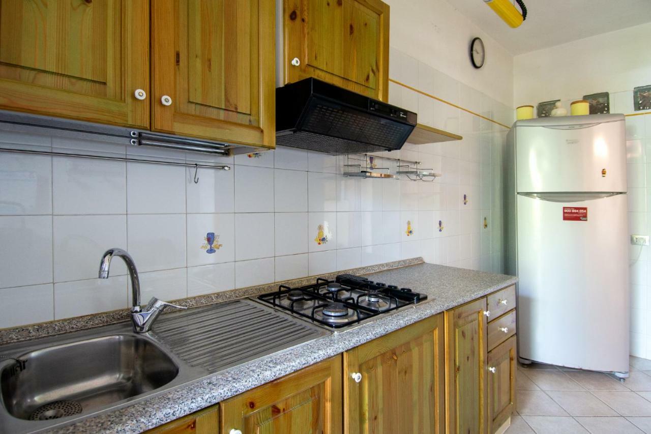 Rosa Holiday Home วิลลัสซีมีอุส ภายนอก รูปภาพ