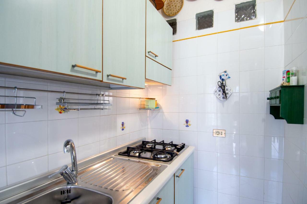 Rosa Holiday Home วิลลัสซีมีอุส ภายนอก รูปภาพ